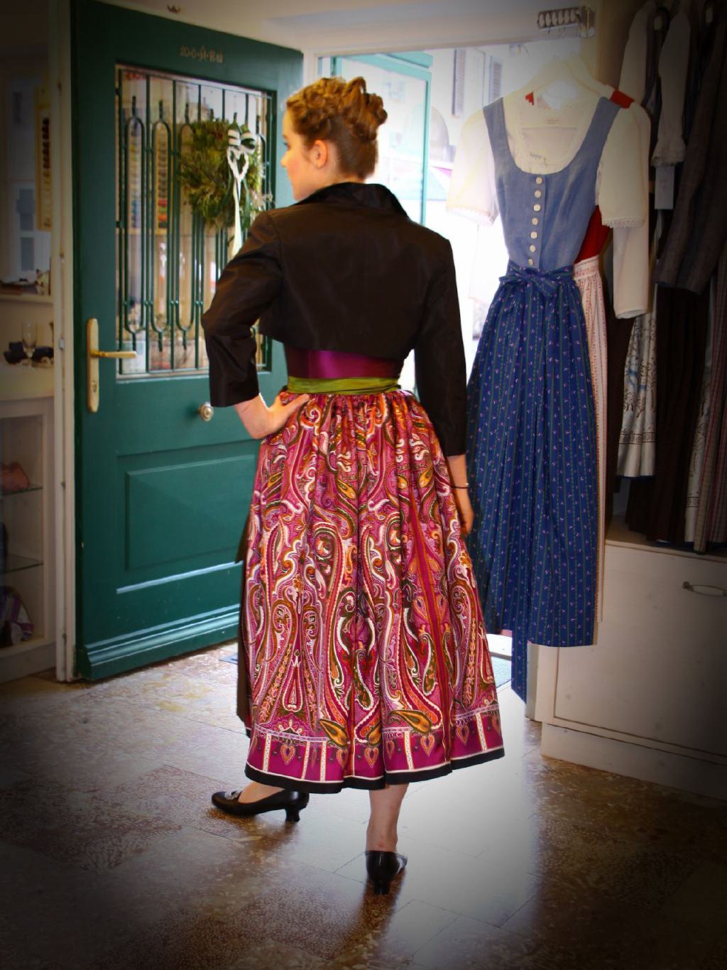 Mode für die Dame bei Beurle Trachten Salzburg...